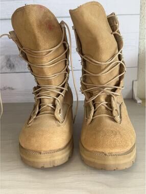 Belleville Tan Military Combat Boots 8R 10W